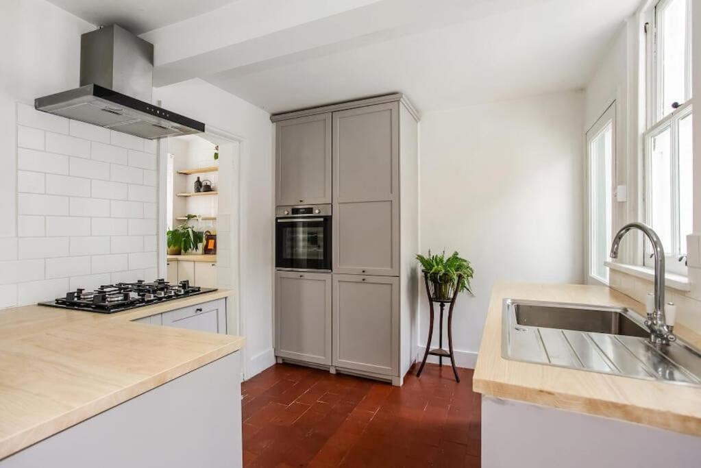 Country Modern Tunbridge Wells Holiday home *