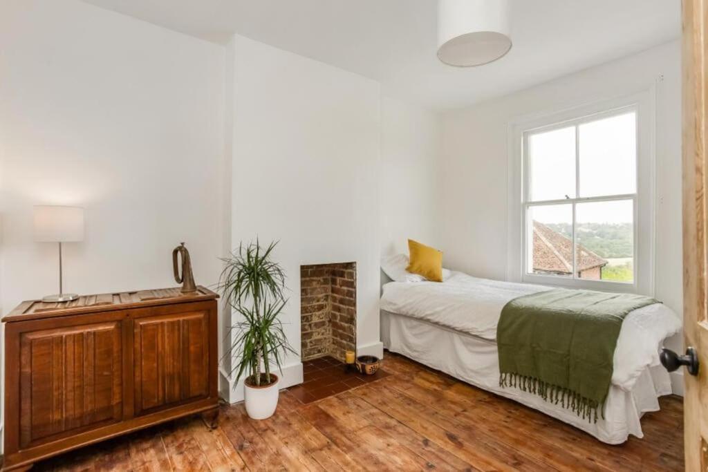 Country Modern Tunbridge Wells Holiday home Speldhurst