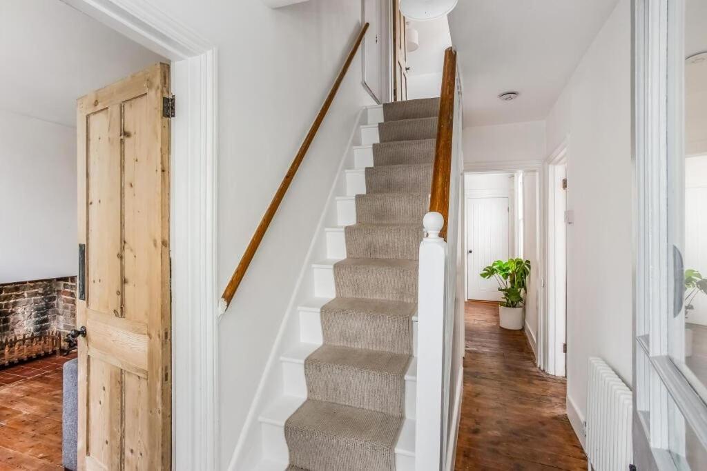 Country Modern Tunbridge Wells Holiday home